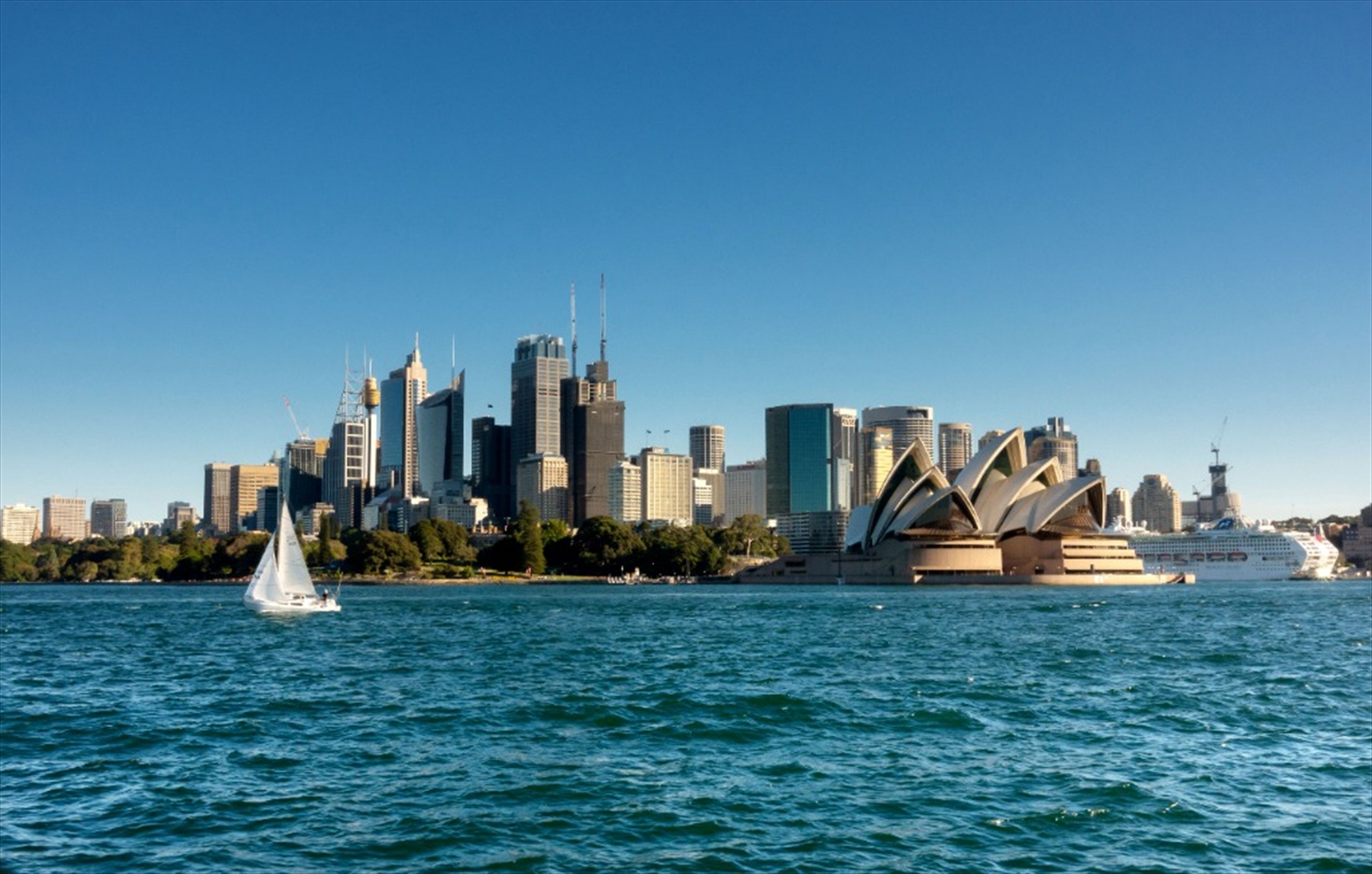 Sydney Opera House and Harbour Bridge - Home Warranty and Building Rectification